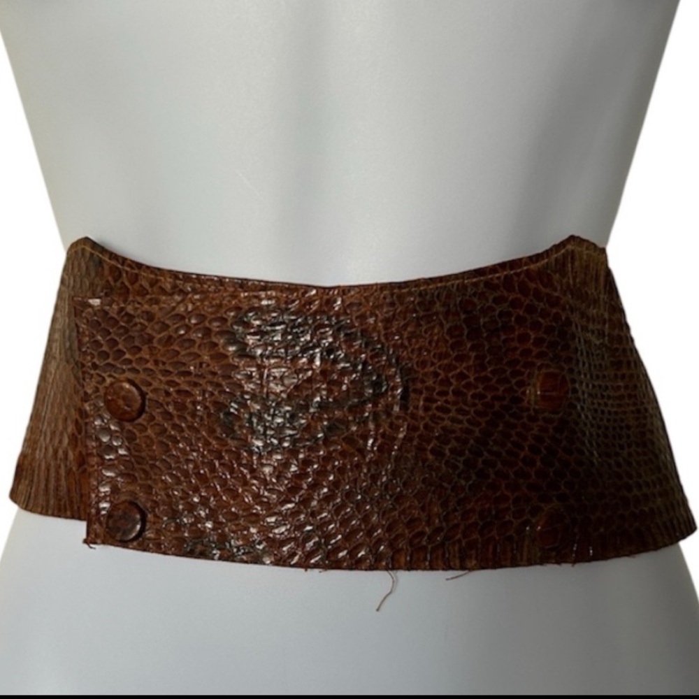 Wide Python Corset Style Statement Belt Excellent… - image 7